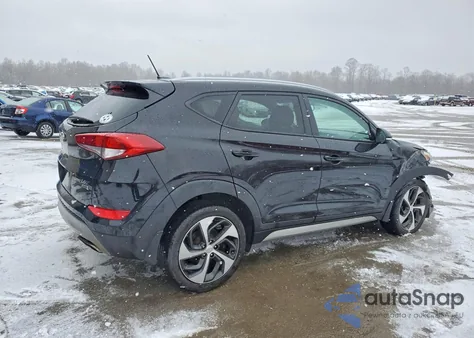 2017 Hyundai Tucson Sport z USA, uszkodzony, nr VIN KM8J3CA24HU351569